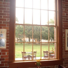 the-window-shop-040